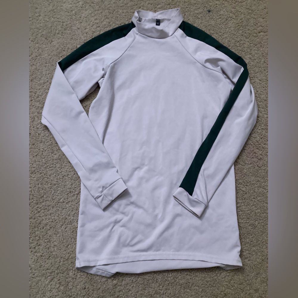 Amazon workout long sleeve top